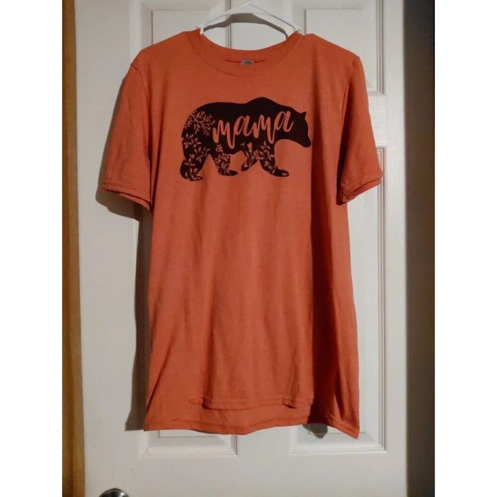 Mama bear tee-M